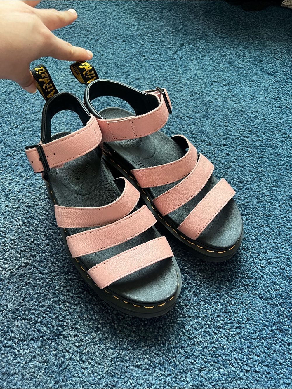 DO NOT BUY ON HOLD FOR @/MIZZKEMP ONLY DR. MARTENS SANDALS - Picture 5 of 7